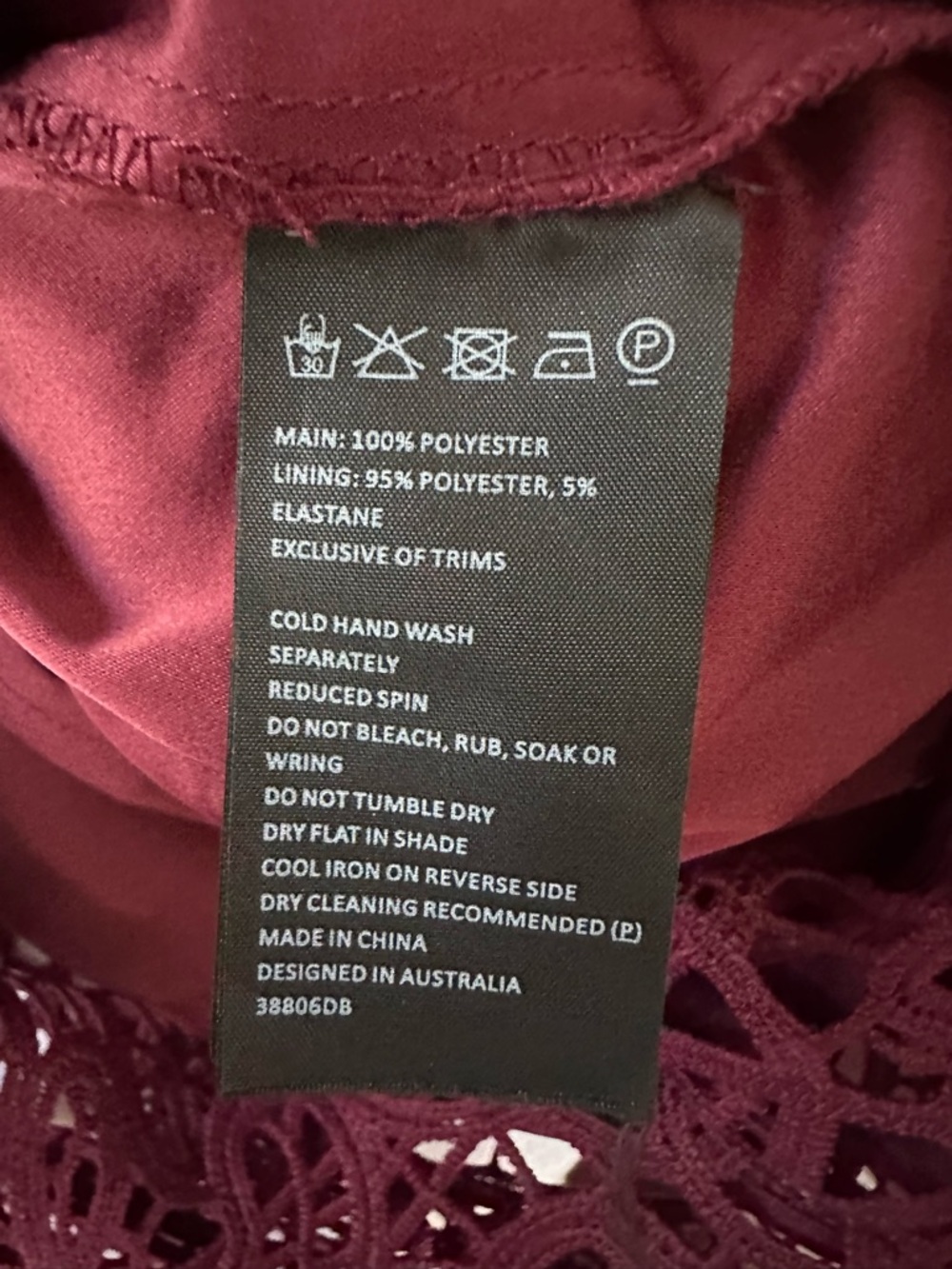 Bardot Versailles Burgundy Crochet Lace Cocktail Dress NWT Size 8 - Picture 12 of 13